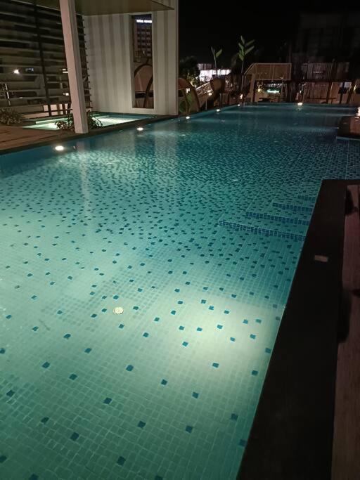 Ferienwohnung Sky Trees 4 Guests High Floor Smart Tv Garden View A1801 Johor Bahru Exterior foto